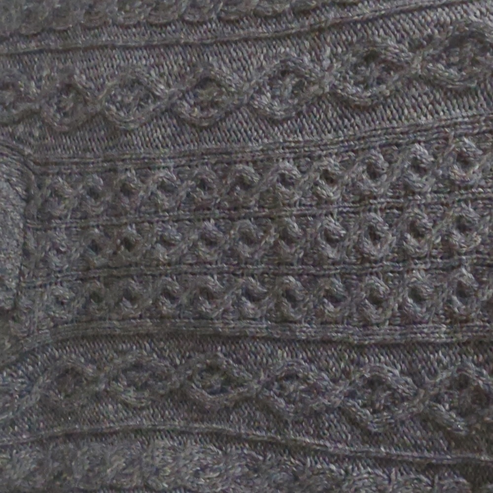Ladies Navy heavyweight sweater L/XL. NWOT. - Picture 5 of 12